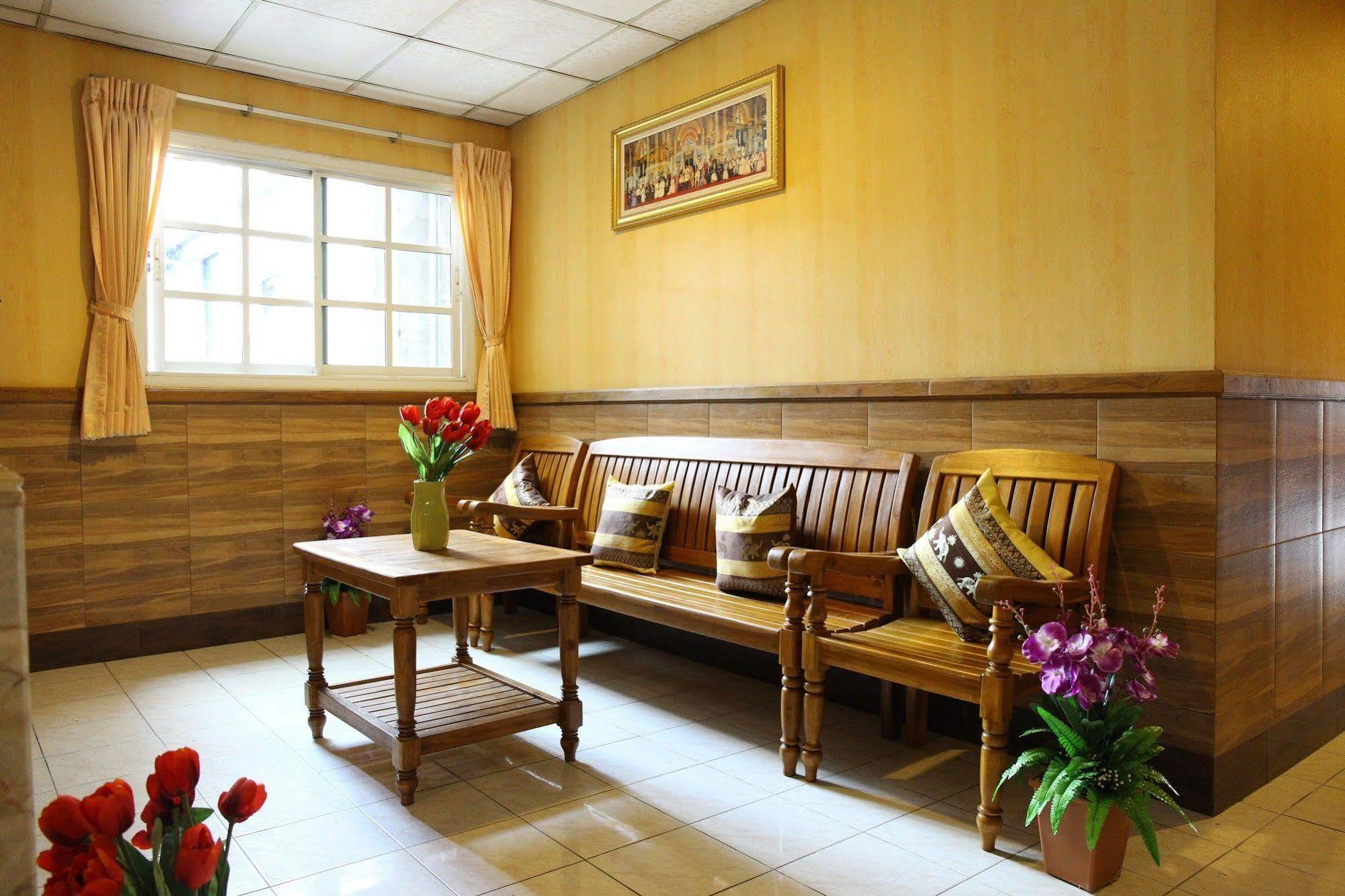 Thai Cozy House - Sha Certified Bangkok Exterior foto